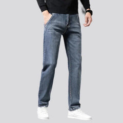Tapered 90s jeans for men