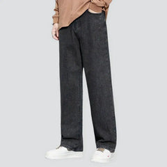 Baggy 90s jeans for men