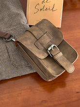 We Love Street Japanese Retro Small Leather Waist Bag