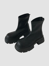 Black Thick Soled Chic Slim Boots