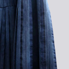 Dark wash ornament print denim skirt for ladies