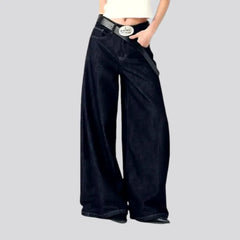 Dark-wash baggy jeans for ladies