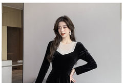 Long-Sleeve Crew Neck Plain Faux Pearl Accent Velvet Midi A-Line Dress