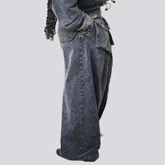 Voluminous baggy jeans for women