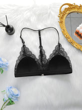 Women's front buckle lace Underwear