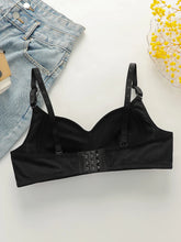 Women's sexy embroidered solid color Underwear