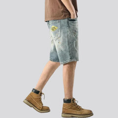 Light-wash men's denim shorts