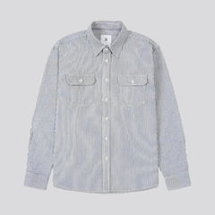 Casual chambray style men's denim shirt