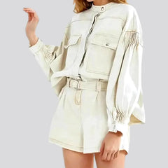 Fashionable oversized women's jean jacket