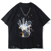 Hole Glass Man Print Chain Cotton Tee