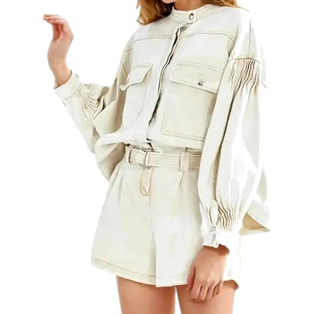Fashionable oversized women's jean jacket