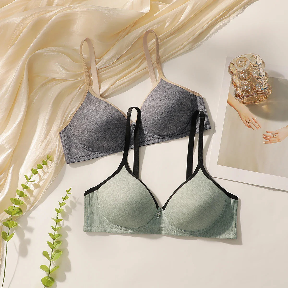2 Pcs Bra