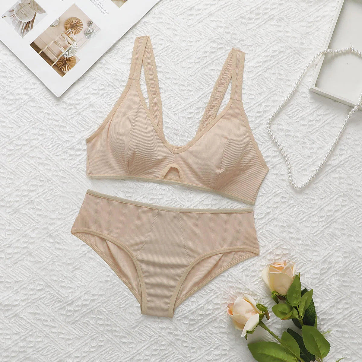 2-piece set of women's Bra