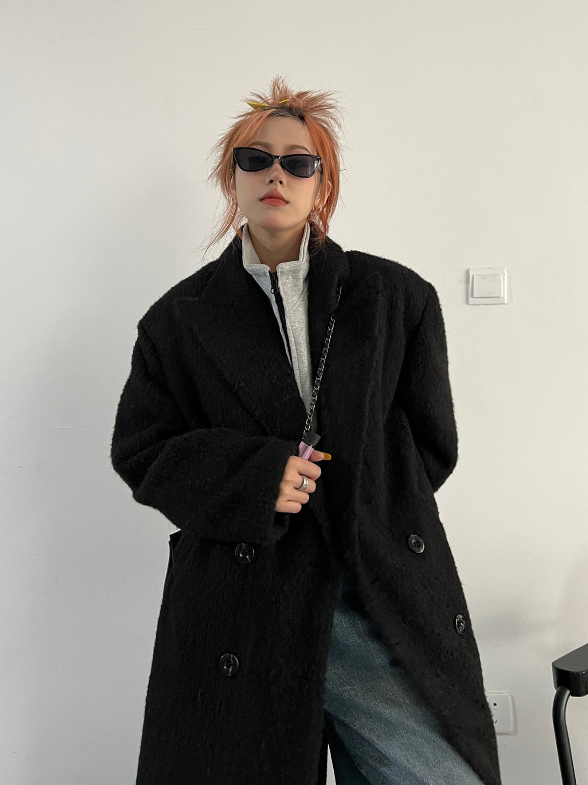 Hepburn Black Loose Woolen Furry Coat
