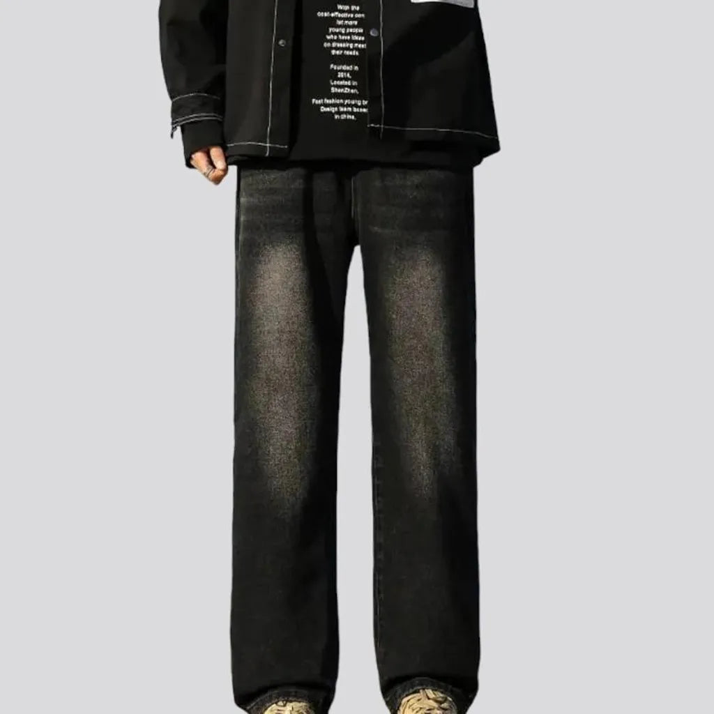High-waist men's pebble-washed jeans