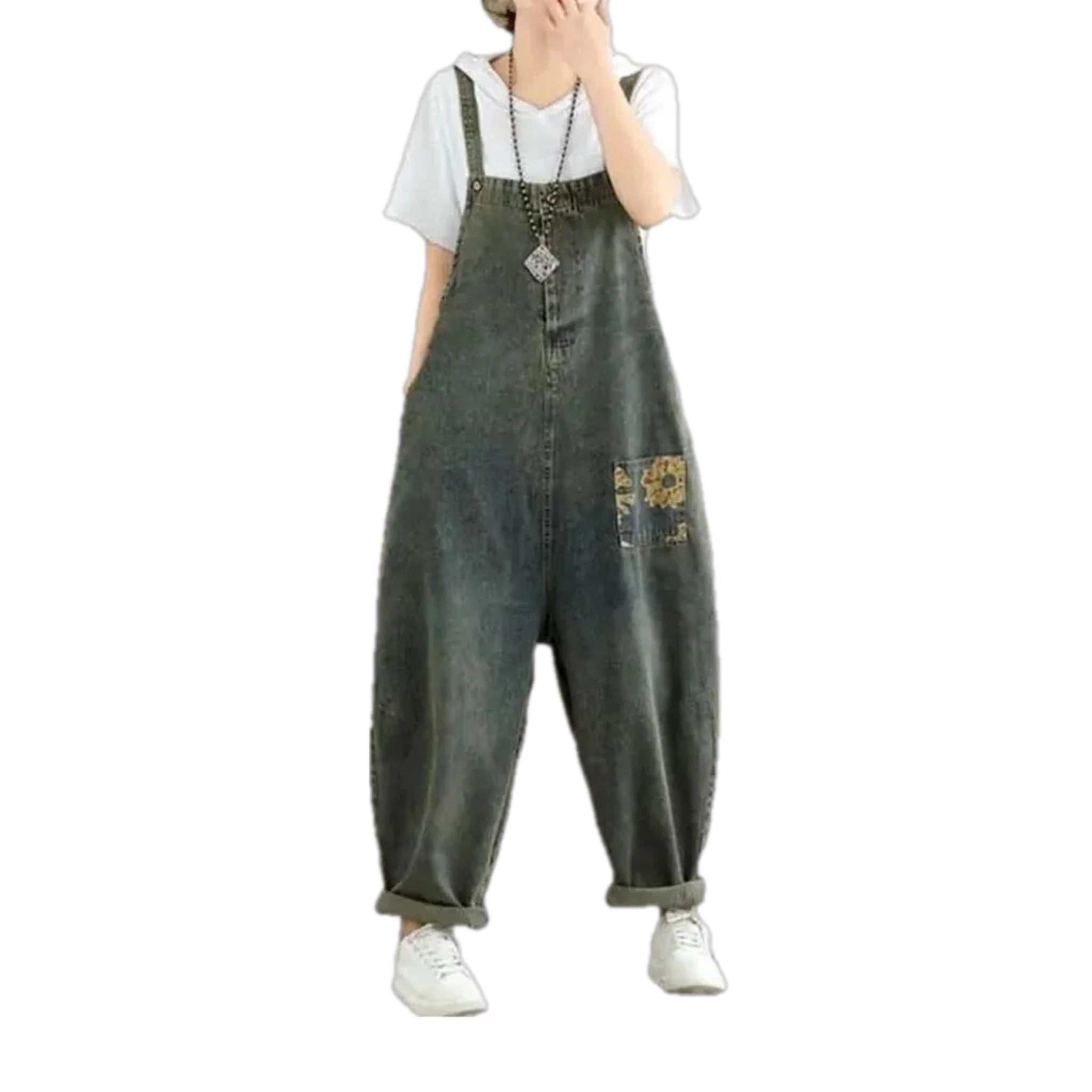 Retro style denim bib for ladies