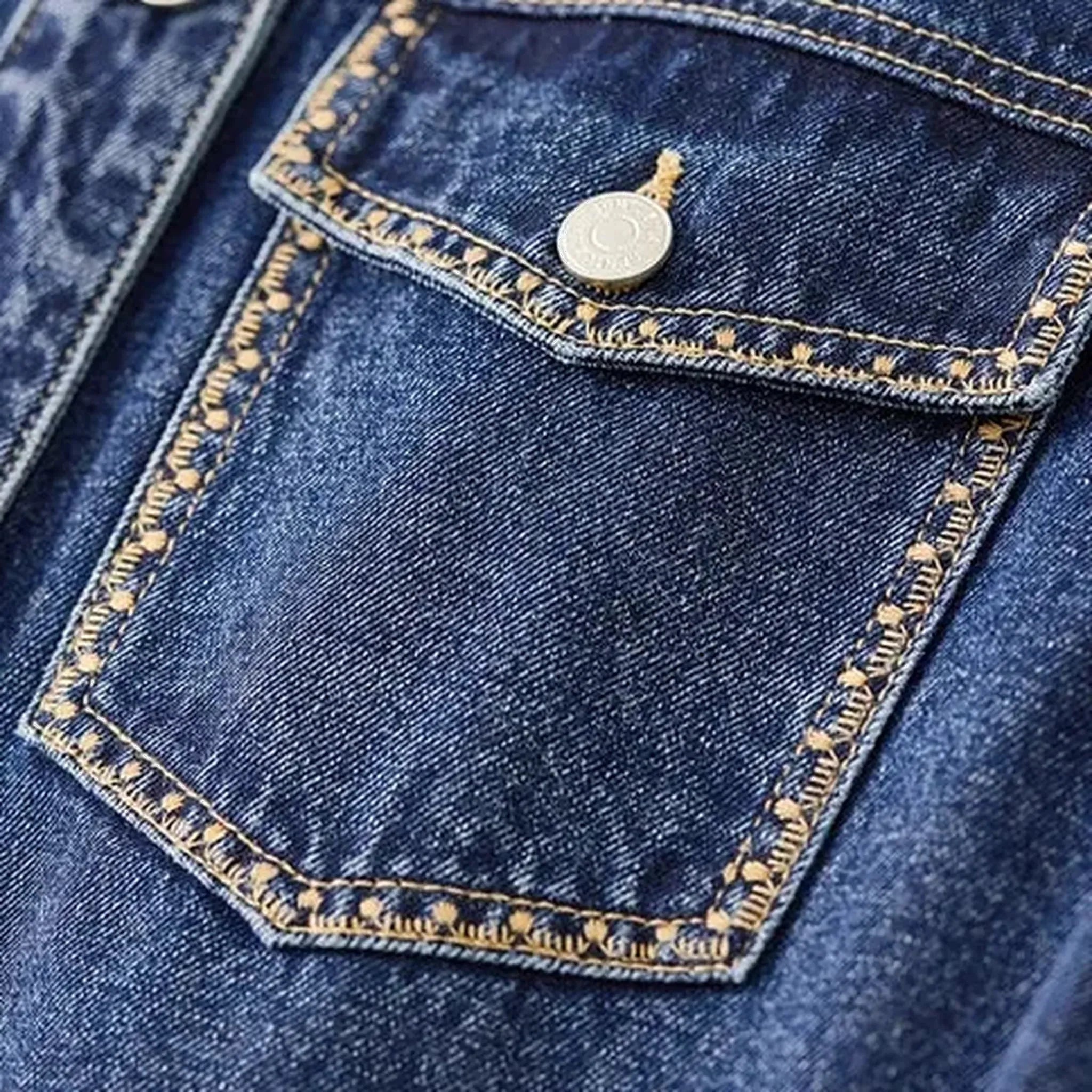 Oversized women's jean jacket