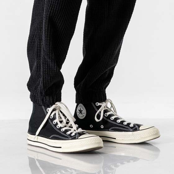 Biraki Corduroy Pants Black