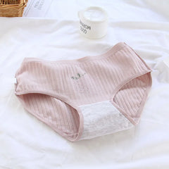 Breathable Cute Sweet Strawberry Girl Briefs Mid Waist Women's Cotton Underwear