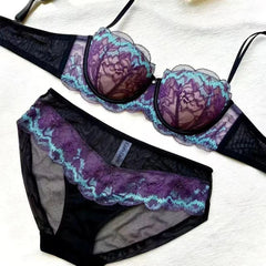 Fashionable Women's Lightweight Lace lingerie