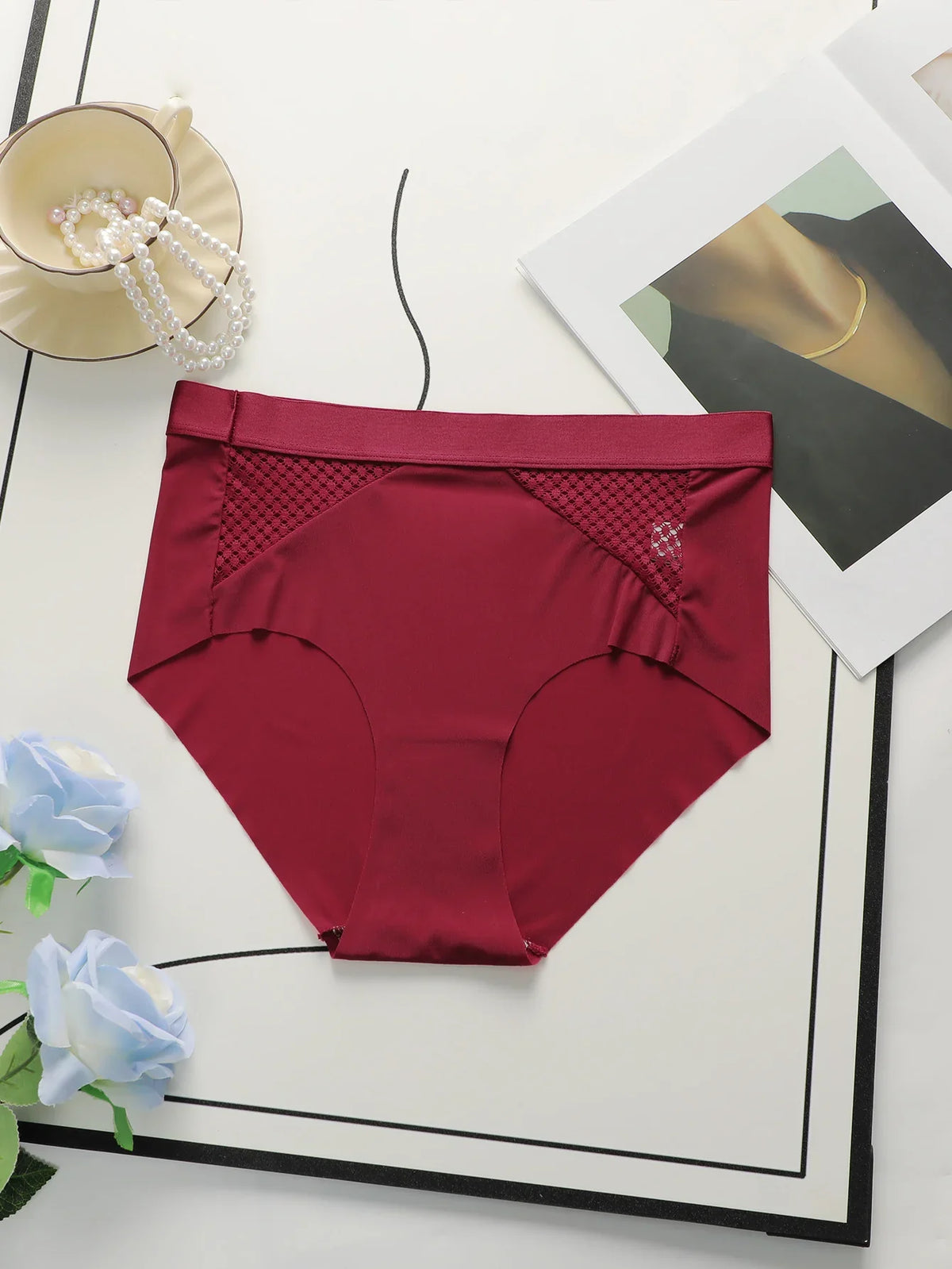 Hot selling women's ice silk seamless sexy triangle Underwear