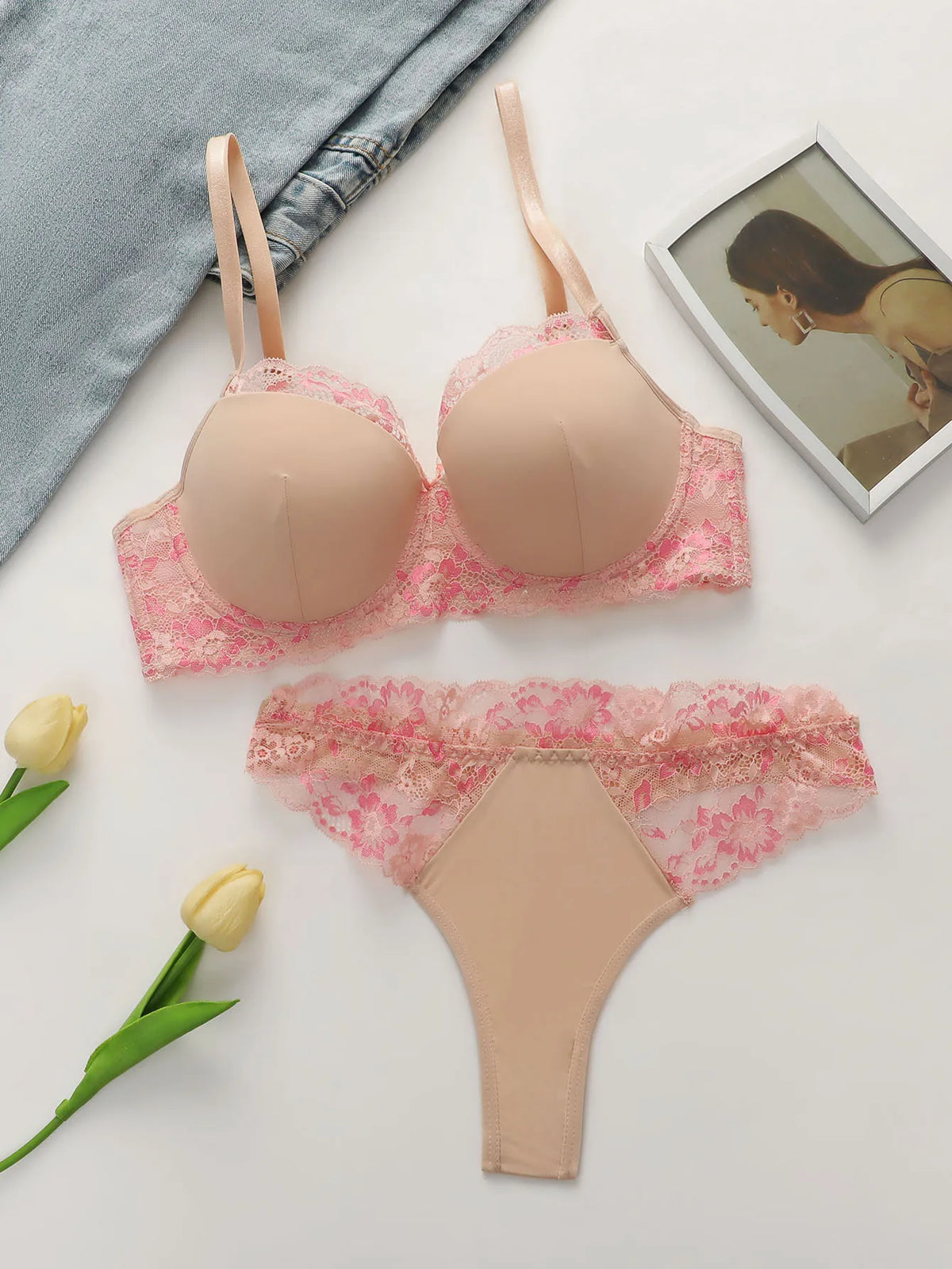 Lace Underwire Padded Bra
