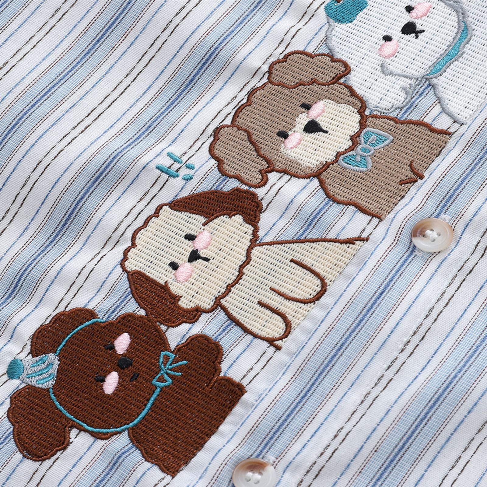 A Loose Casual Shirt With Gog Embroidery