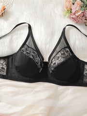 Plus Size Lace Minimizer Bra