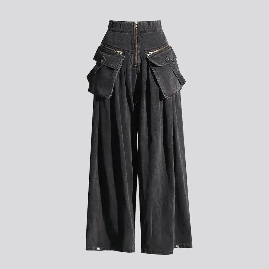 Voluminous baggy jeans for women