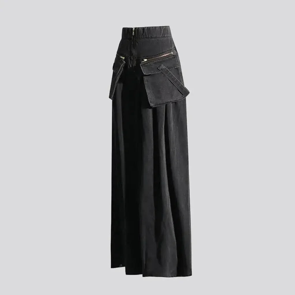 Voluminous baggy jeans for women