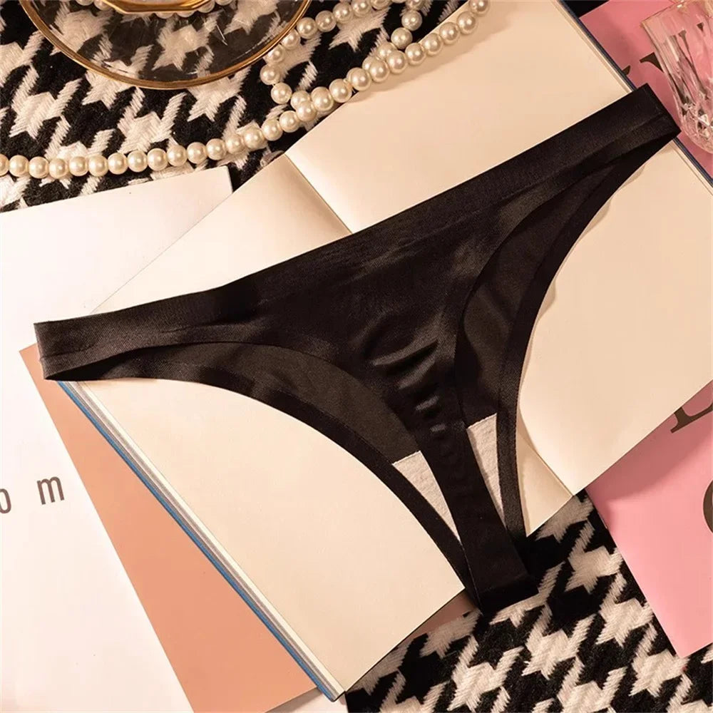 Seamless Glossy Ice Silk Breathable Panties