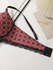 Sexy Embroidered Checkered Heart-shaped Plus Size Bra