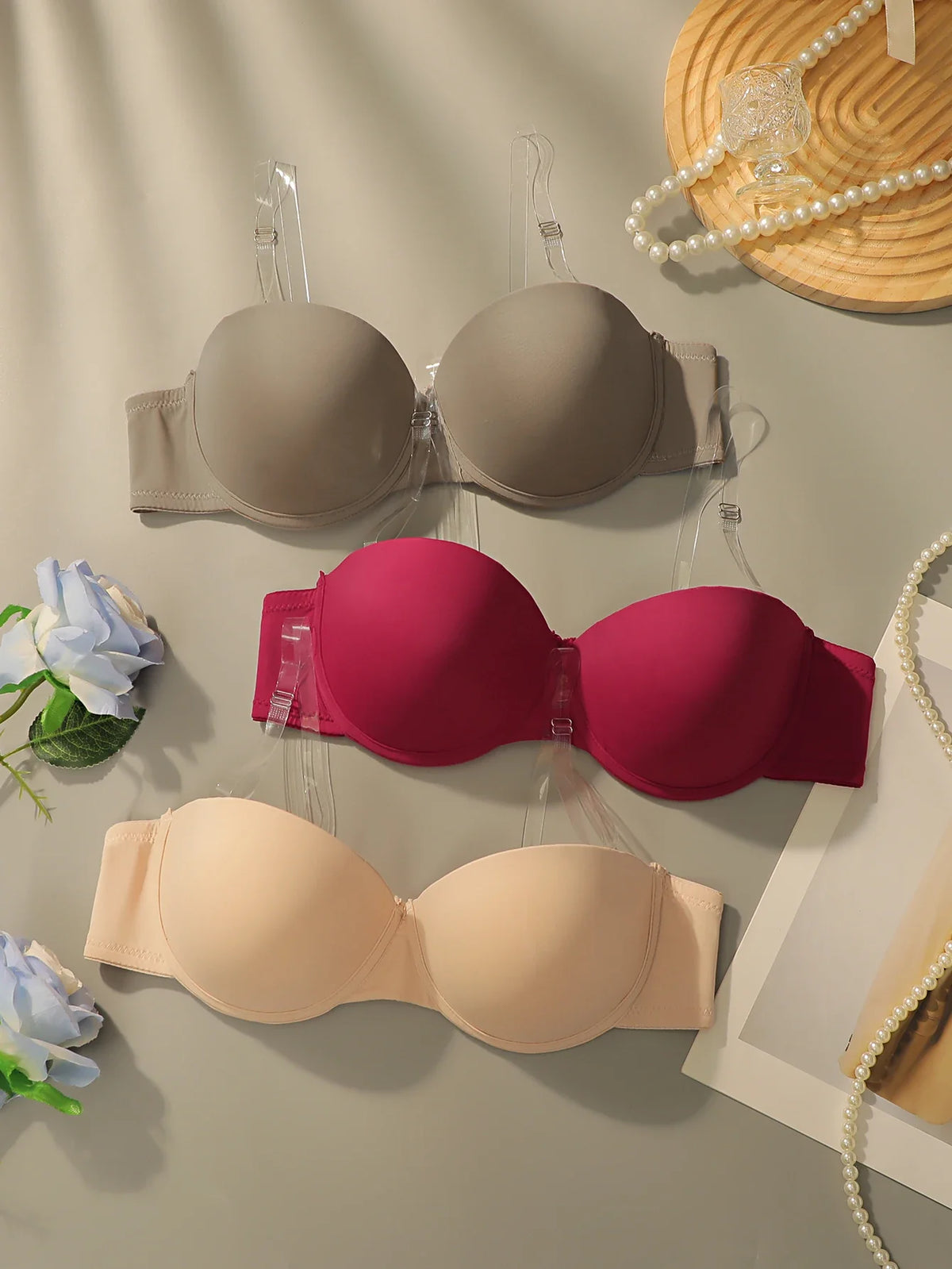 Smooth lingerie