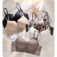 Trendy Front Fastening Seamless Bra