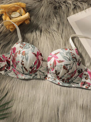 Women's floral print pattern lingerie