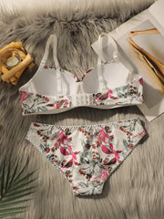 Women's floral print pattern lingerie