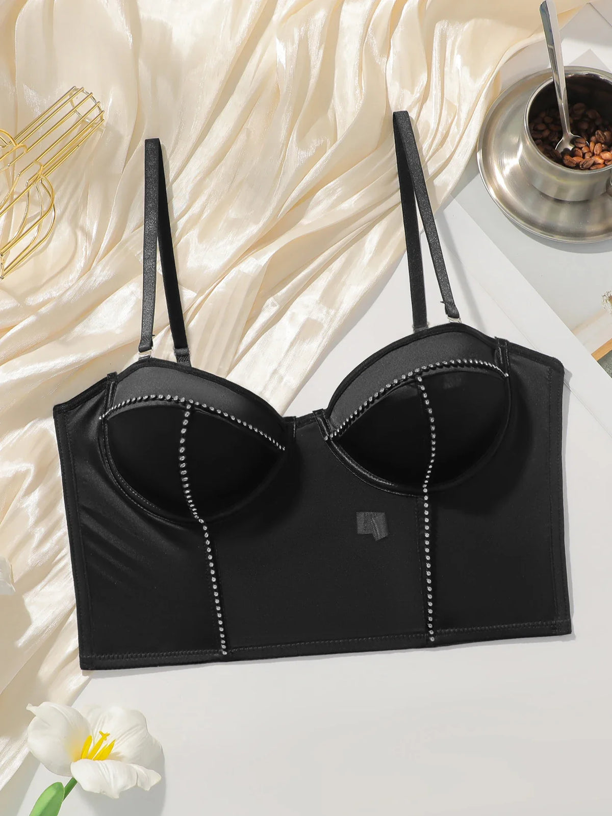 Women's rhinestone vest with comfortable gathering steel ring and chest cushion style wrapped chest bottom strap MR2996