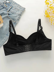 Women's sexy embroidered solid color Underwear