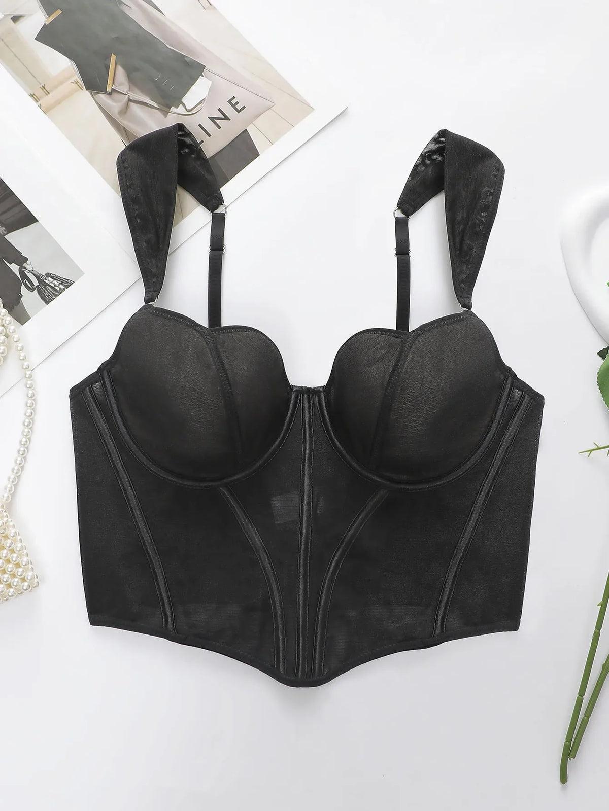 Women's sexy lace lingerie