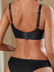 Women's smooth and sexy Bra