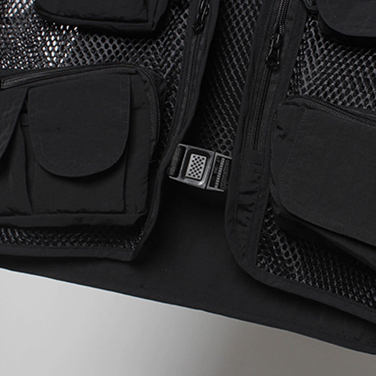 Ninja Combat Multi-pocket Mesh Vest Jacket