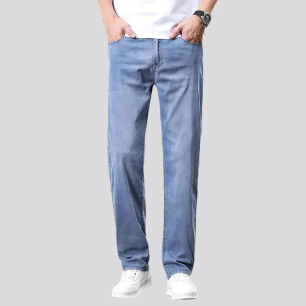 Light-wash stonewashed jeans for men