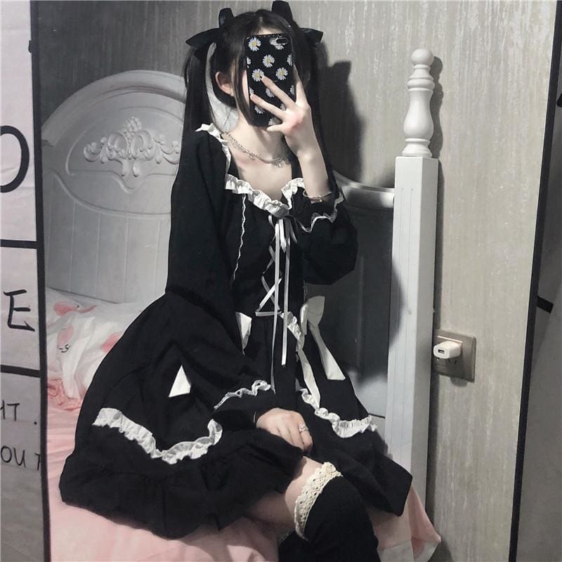 Gothic Cute Girl Bow Tie Dress