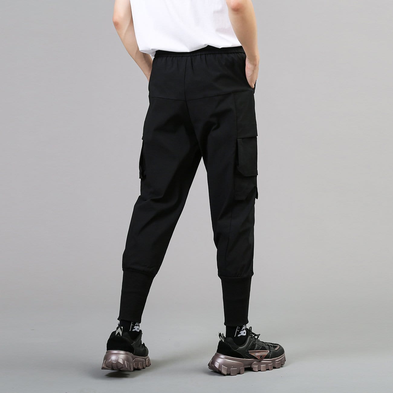 Dark Patchwork Pockets Pants