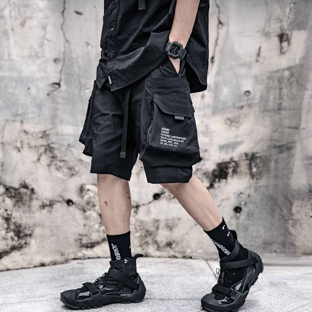 Dark Functional Big Pockets Nylon Shorts