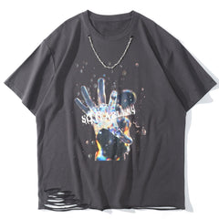Hole Glass Man Print Chain Cotton Tee