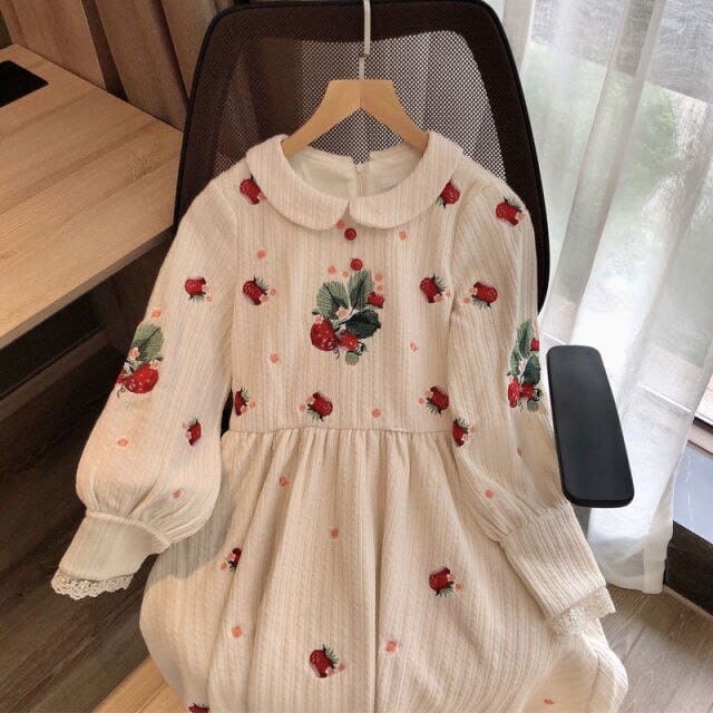 Kawaii Peter Pan Collar Flowers Embroidery Fairy Knitted Dress