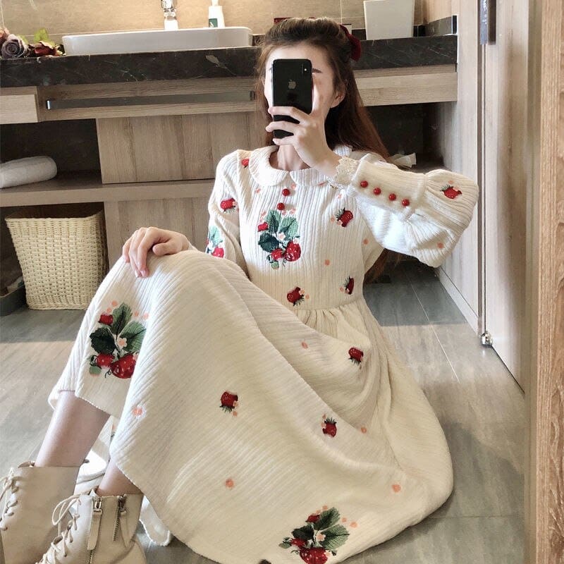 Kawaii Peter Pan Collar Flowers Embroidery Fairy Knitted Dress