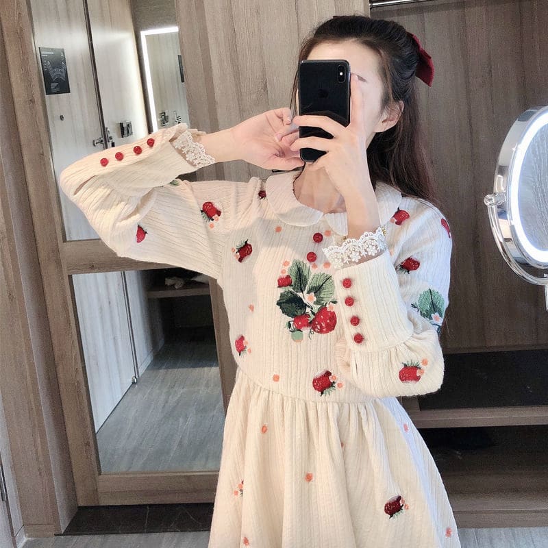 Kawaii Peter Pan Collar Flowers Embroidery Fairy Knitted Dress