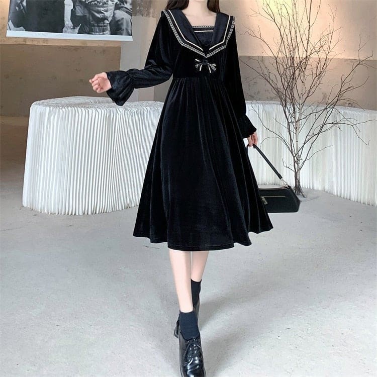 S-4XL Plus Size Black Red Long Sleeve Sweet Navy Collar Velvet Dress